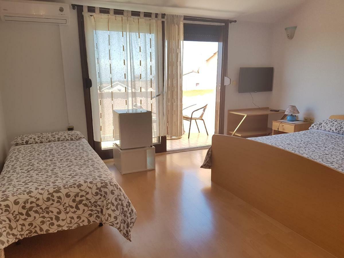 Rooms Siesta 波雷奇 外观 照片