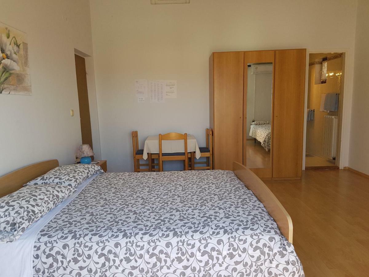 Rooms Siesta 波雷奇 外观 照片